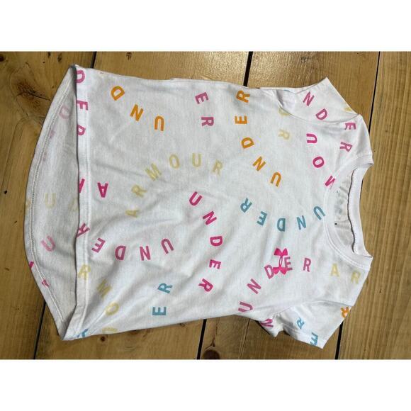 Under Armour Girls Short Sleeve Graphic Tshirt/top. High-Low. Size 5 - Picture 1 of 4